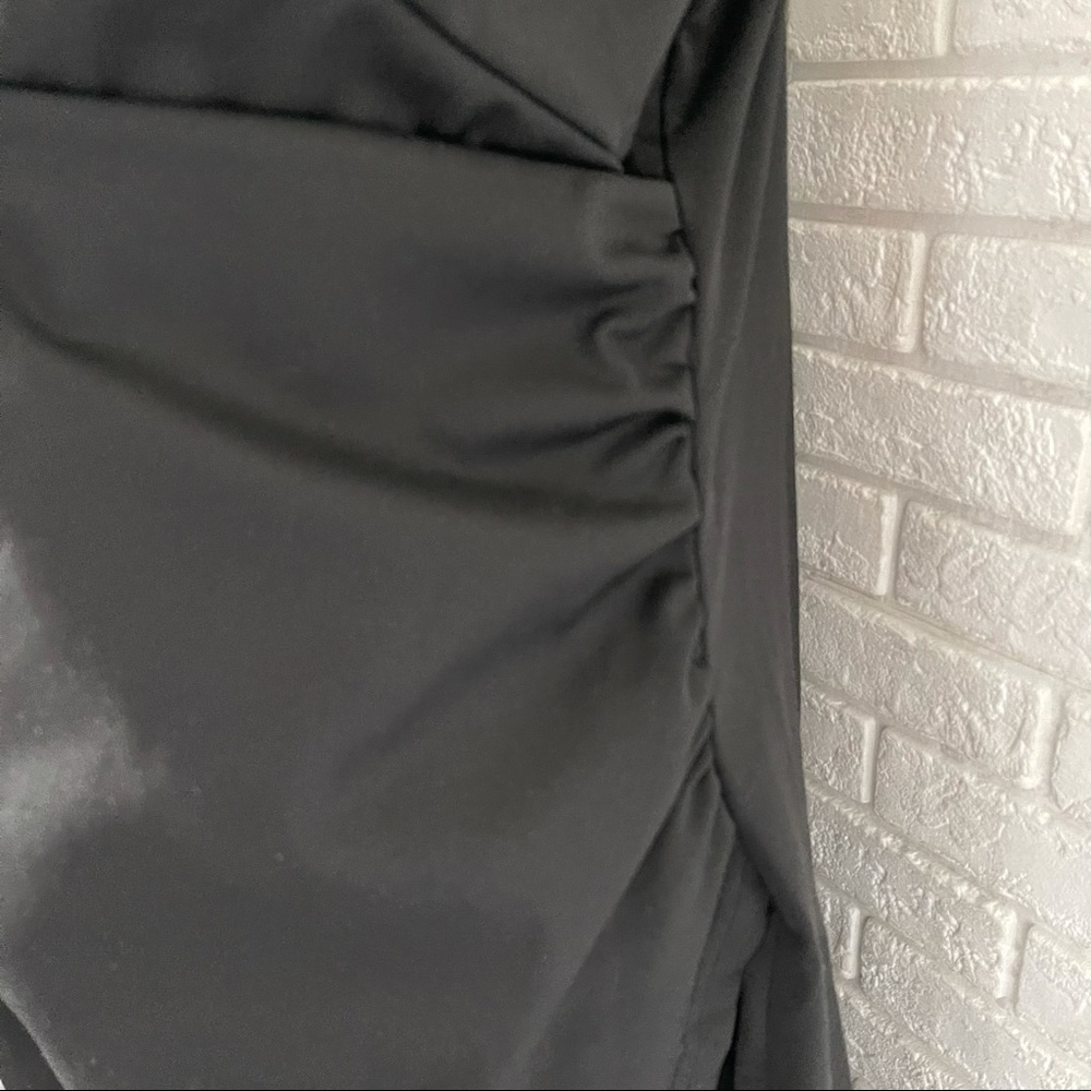 Overlap Dress - Picture 4 of 9